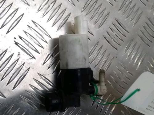 Used Washer pump Washer pump RENAULT SCÉNIC II (JM0/1_) 1.9 dCi (JM0G, JM12, JM1G, JM2C) (120 hp) 14904581 14904581