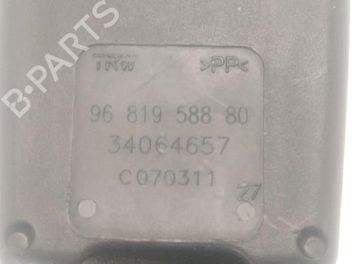 Used Seat buckle CITROËN DS3 (SA_) 1.4 VTi 95 (95 hp) 27352615