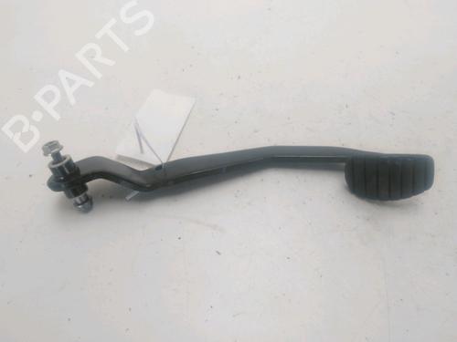 Used Break pedal RENAULT CLIO III Grandtour (KR0/1_) 1.5 dCi (KR0G) (68 hp) 24919567