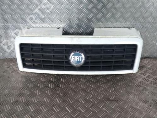 Used Grille Grille 17630922 17630922