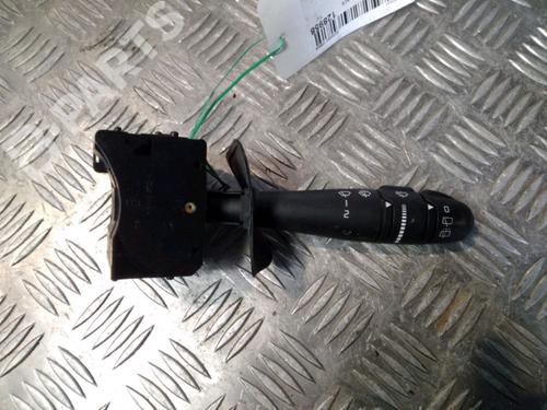Used Steering column stalk RENAULT MEGANE I (BA0/1_) 1.6 16V (BA04, BA0B, BA11, BA1J, BA16, BA19, BA1K, BA1V,... (107 hp) 11996760