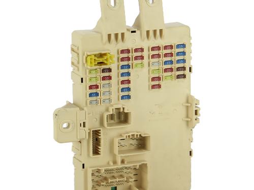 Used Fuse box Fuse box KIA SPORTAGE III (SL) 1.7 CRDi (116 hp) 35747065 35747065