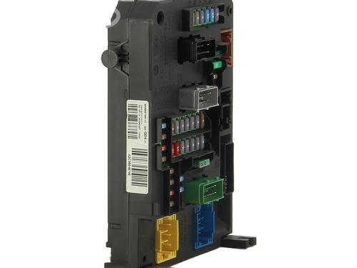 Fuse box CITROËN C4 Picasso II 1.6 BlueHDi 120 | BP37162814E1 - Image 2