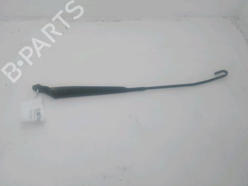 Used Front windshield wiper arm RENAULT KANGOO Express (FW0/1_) 1.5 dCi 90 (FW0G, FW05, FW08, FW11) (90 hp) 30140158
