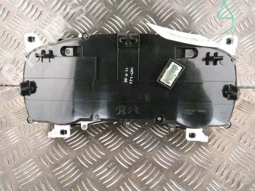 Used Instrument cluster Instrument cluster CITROËN JUMPY III Van (V_) 2.0 BlueHDi 120 (122 hp) 13215061 13215061