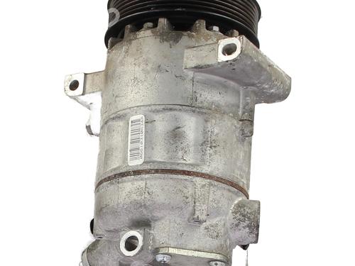 Used AC compressor AC compressor RENAULT CLIO IV (BH_) 0.9 TCe 90 (BHNF, BHMA, BHMH, BHJK, BHJR) (90 hp) 33031916 33031916