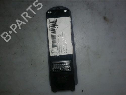 Used Left front window switch Left front window switch MITSUBISHI COLT VI (Z3_A, Z2_A) 1.5 DI-D (Z39A) (95 hp) 15755823 15755823