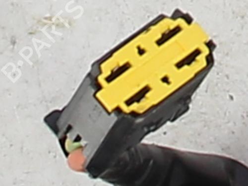 Ratlås/Tændingslås RENAULT CLIO II (BB_, CB_) 1.6 16V (BB01, BB0H, BB0T, BB14, BB1D, BB1R, BB2KL, BB3G... (107 hp) 30768093