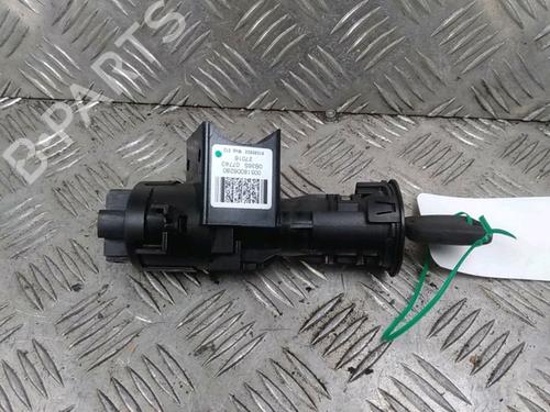 Used Ignition barrel FIAT 500 (312_) 1.2 (312AXA1A) (69 hp) 15749077