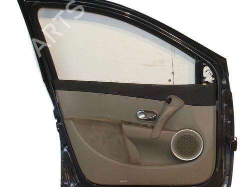 Dør venstre foran RENAULT CLIO III (BR0/1, CR0/1) 1.6 16V (BR05, BR0B, BR0Y, BR15, BR1J, BR1M, BR1Y, CR0B,... (112 hp) 32129398