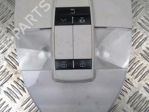 Plafonier Plafonier MERCEDES-BENZ B-CLASS Sports Tourer (W245) B 180 CDI (245.207) (109 hp) 13094421 13094421