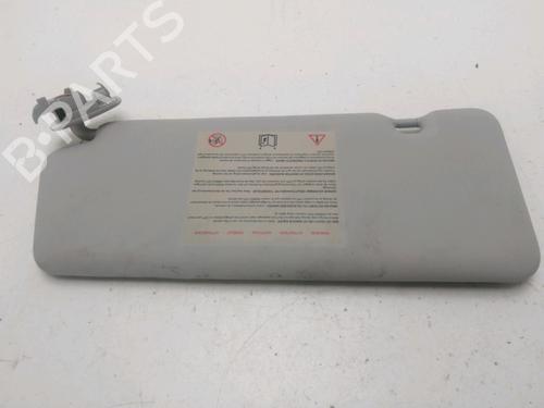 Used Right sun visor Right sun visor 22535865 22535865