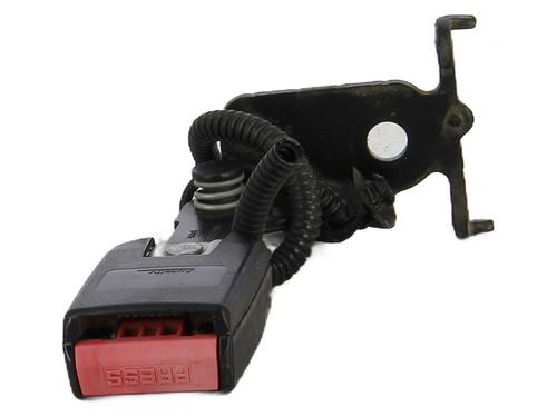 seat-buckle-renault-megane-iii-hatchback-bz01_-b3_-2008-32332935 main image