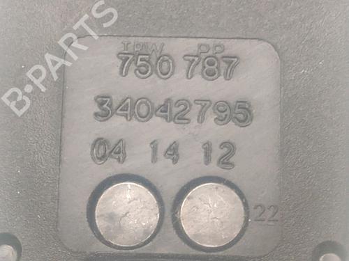 Used Seat buckle RENAULT CLIO III (BR0/1, CR0/1) 1.2 16V (BR02, BR0J, BR11, CR02, CR0J, CR11) (75 hp) 25279028