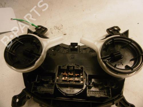 Used Climate control Climate control 15751574 15751574