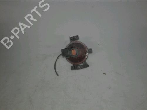 Used Left front fog light Left front fog light FORD FOCUS II Turnier (DA_, FFS, DS) 1.6 TDCi (109 hp) 15758082 15758082