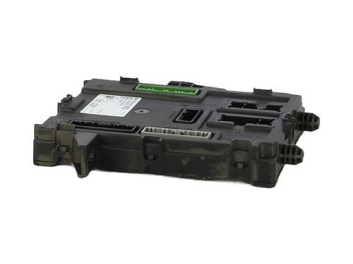 Used Fuse box Fuse box 36573440 36573440