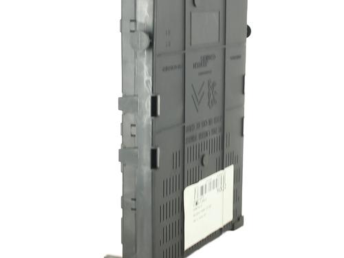 Used Fuse box Fuse box PEUGEOT 5008 (0U_, 0E_) 2.0 HDi (163 hp) 33835954 33835954