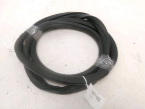 Used Rubber door seal PEUGEOT 508 SW II (FC_, FJ_, F4_) 1.6 PureTech 180 (181 hp) 29442607