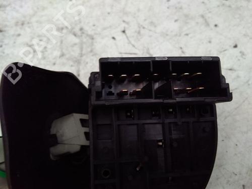 Used Steering column stalk Steering column stalk 15752531 15752531