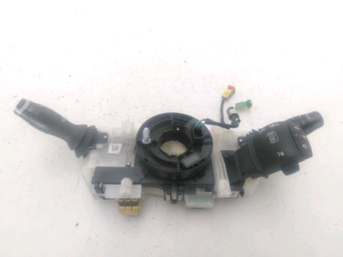 Steering column stalk RENAULT MEGANE III Grandtour (KZ0/1) 1.5 dCi (KZ09, KZ0D, KZ1G, KZ29, KZ14, KZ1W, KZ10, KZ1F,... | BP27268304I23 