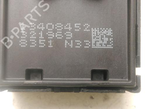 Used Right rear window switch OPEL ASTRA K Sports Tourer (B16) 1.6 CDTi (35) (110 hp) 28712647