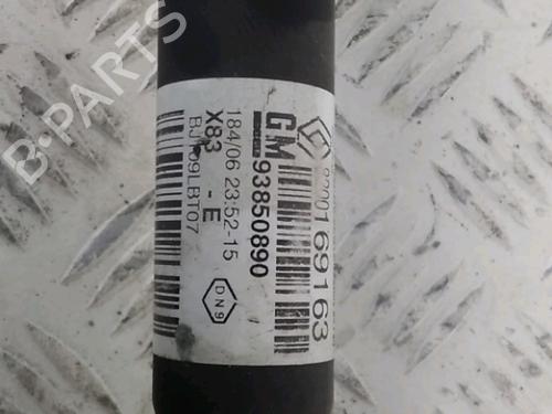 Right front driveshaft RENAULT TRAFIC II Bus (JL) 2.5 dCi 135 (JL0D) | BP30333348M39