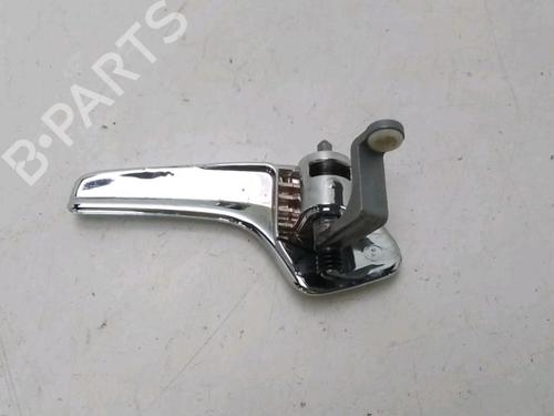 Used Front right interior door handle Front right interior door handle 19529860 19529860
