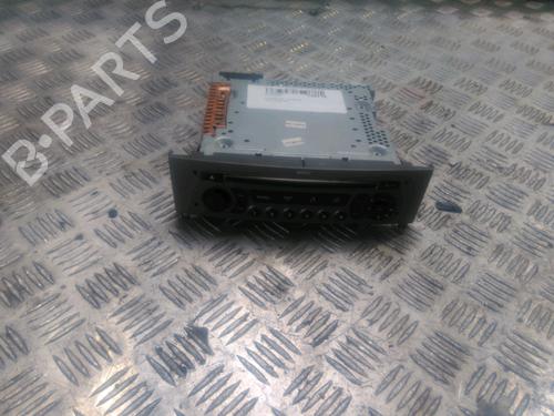 Auto-radio PEUGEOT 308 I (4A_, 4C_) 1.6 HDi (90 hp) 16742261