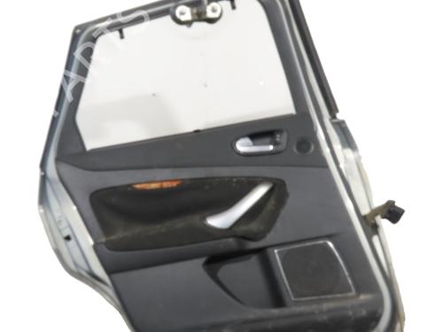 Used Left rear door Left rear door 36894157 36894157