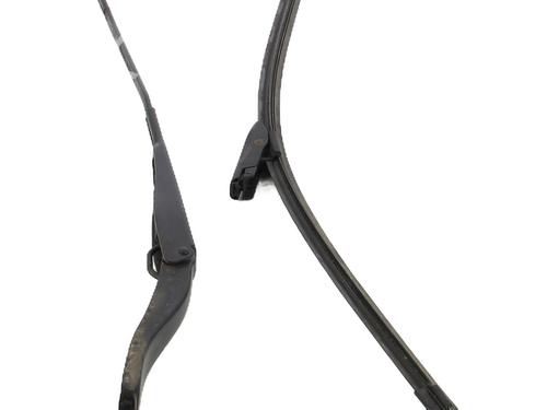 Front windshield wiper arm DACIA SANDERO II TCe 90 (B8M1, B8MA, B8AC) | BP30311125C143 