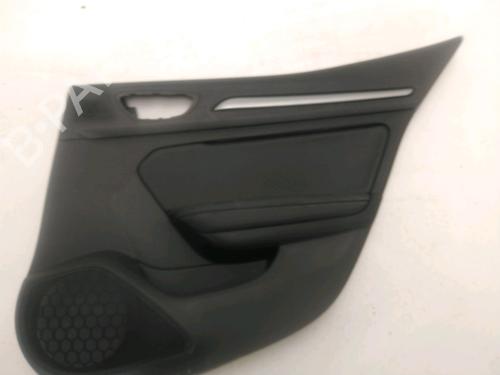 Høyre bakpanel RENAULT MEGANE IV Hatchback (B9A/M/N_) 1.5 Blue dCi 115 (B9A6) (116 hp) 30630512