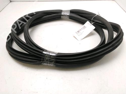 rubber-door-seal-renault-clio-iii-br01-cr01-2005-2006-2007-2008-2009-2010-2011-2012-2013-2014-30715231 main image