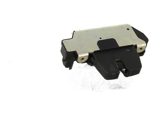 Used Tailgate lock Tailgate lock PEUGEOT 3008 I MPV (0U_) 1.6 HDi (114 hp) 34229562 34229562