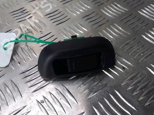 Used Left front window switch CITROËN C1 (PM_, PN_) 1.0 (68 hp) 13081801