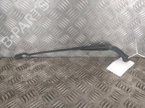 Used Front windshield wiper arm SUZUKI VITARA (ET, TA, TD) 1.9 D All-wheel Drive (SE419TD) (75 hp) 18125380