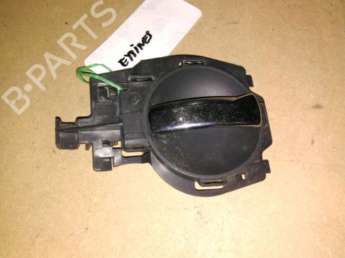 Used Front left interior door handle Front left interior door handle 18664498 18664498