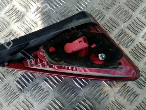 Used Left tailgate light Left tailgate light 17038315 17038315