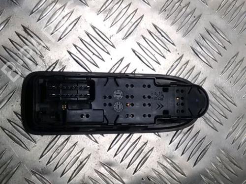 Used Left front window switch CITROËN C3 II (SC_) 1.6 HDi (92 hp) 25041185