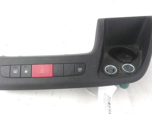 Used Warning switch Warning switch OPEL MOVANO C Van (U9) 2.2 D (140 hp) 33860304 33860304