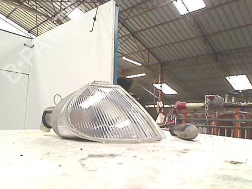 Used Right front indicator Right front indicator RENAULT LAGUNA I (B56_, 556_) 2.2 D (B56F/2) (83 hp) 23181634 23181634