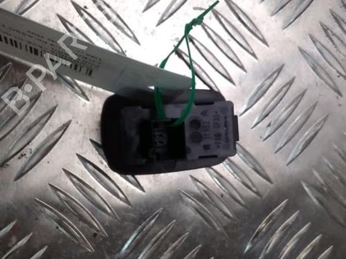 Used Left rear window switch CITROËN C4 Picasso I MPV (UD_) 1.6 HDi (109 hp) 13243479