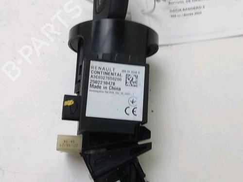 Used Ignition barrel Ignition barrel DACIA SANDERO III 1.0 TCe 100 ECO-G (101 hp) 18206339 18206339
