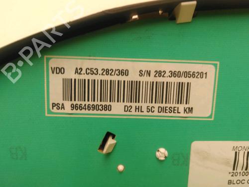 Instrument cluster PEUGEOT 407 (6D_) 2.0 HDi (6DRHRH) | BP20218250C47 