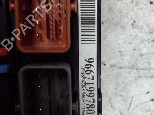 Used Fuse box Fuse box PEUGEOT 207 (WA_, WC_) 1.4 HDi (68 hp) 15747845 15747845