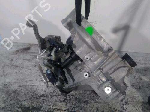 Used Gearbox Gearbox VW POLO V (6R1, 6C1) 1.2 TSI 16V (90 hp) 33632711 33632711