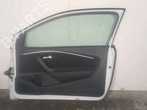 Used Right front door Right front door 38314141 38314141