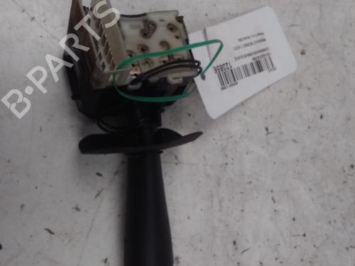 Used Steering column stalk RENAULT SCÉNIC I MPV (JA0/1_, FA0_) [1999-2010]  15752803