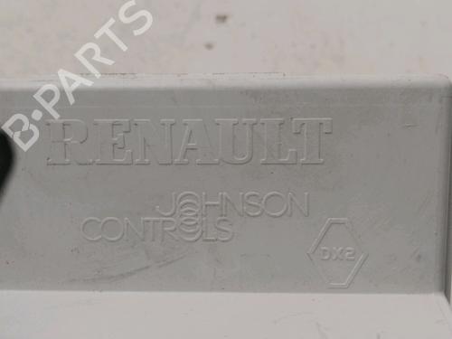 Used Display monitor RENAULT CLIO III Grandtour (KR0/1_) 1.5 dCi (KR0F) (86 hp) 31031187