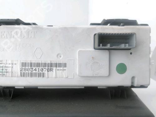 Used Display monitor Display monitor 39157766 39157766